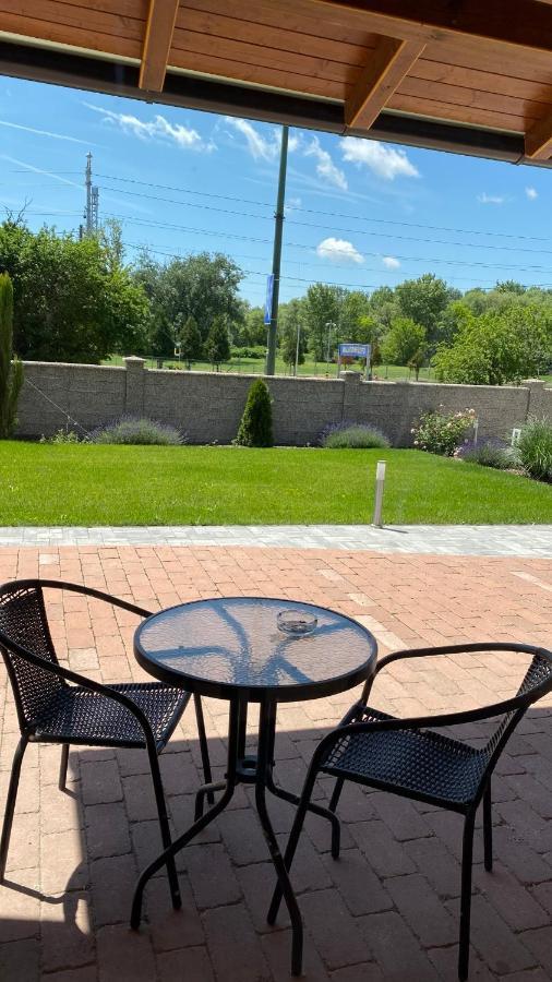 Korall Apartman Balatonfuzfo Luaran gambar
